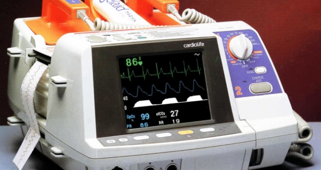 Defibrillator